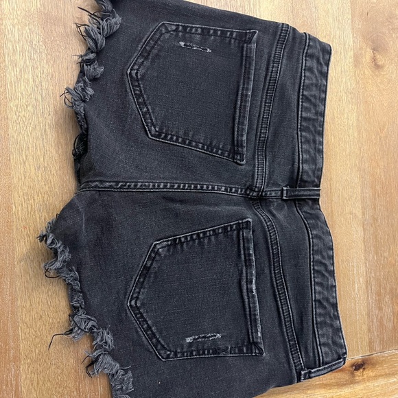 Express Denim Shorts - Picture 3 of 4